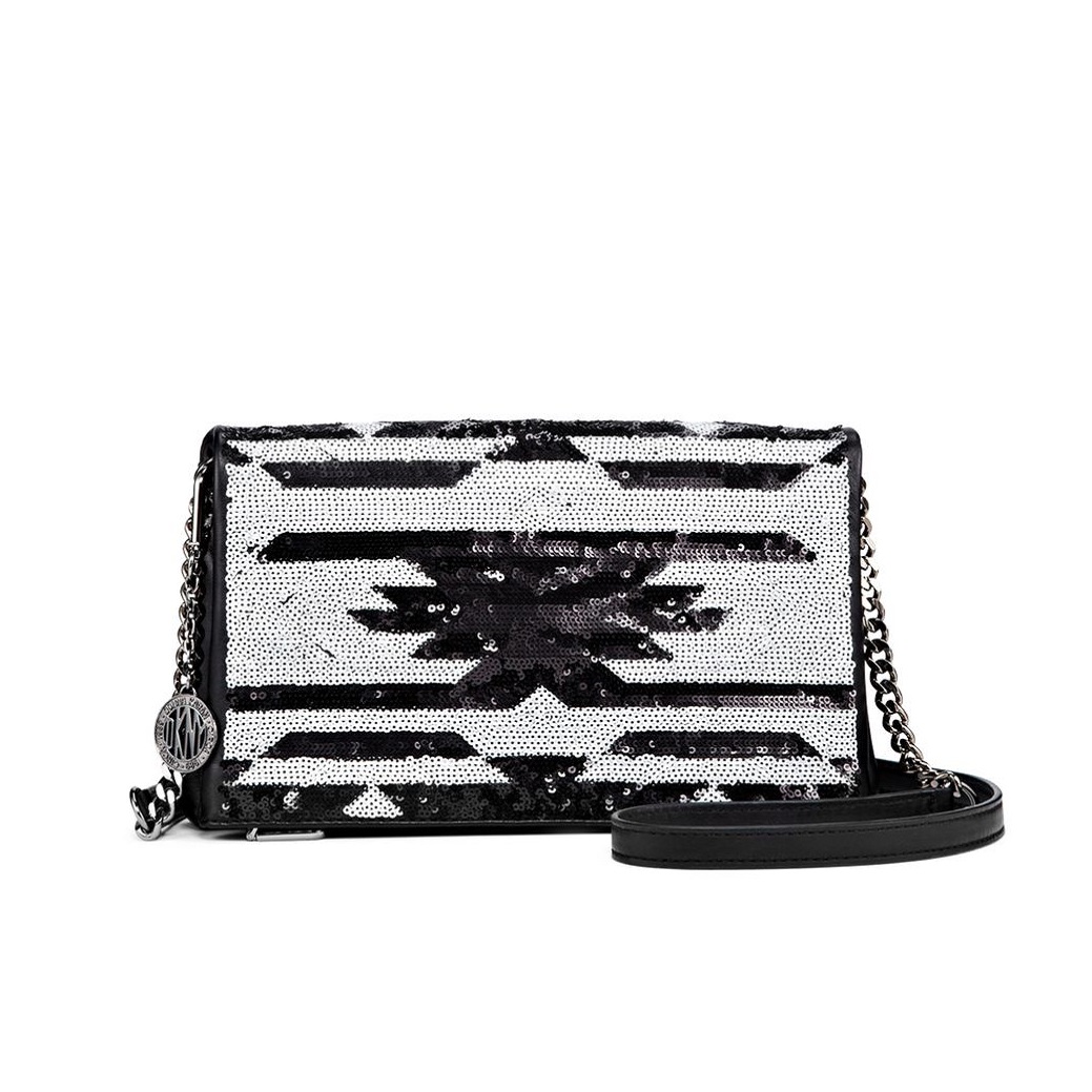 Túi xách DKNY khuyến mãi đến 50%