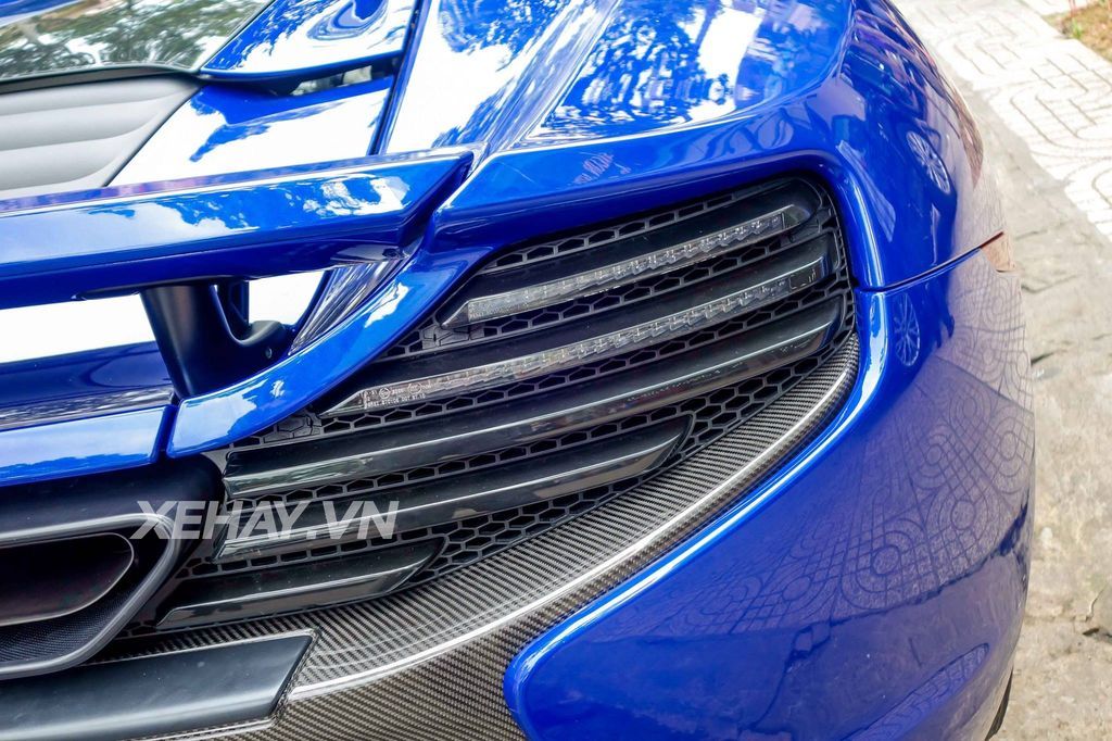 Minh Nhựa cho McLaren 650S Spider biển 