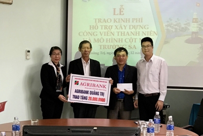 Agribank Quảng Trị hỗ trợ xây dựng “Công viên thanh niên và mô hình cột mốc Trường Sa”