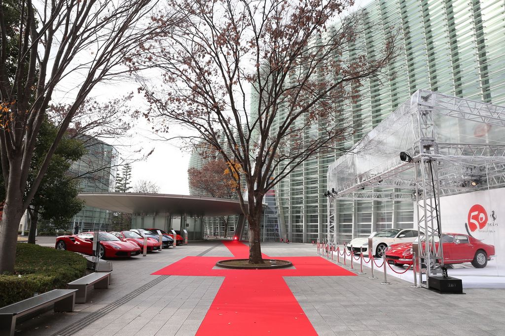 Phiên bản giới hạn Ferrari J50 Limited Edition ra mắt thị trường Nhật