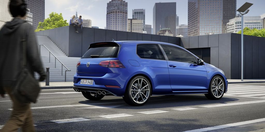 Volkswagen Golf 2017 nâng cấp với nhiều phiên bản mới