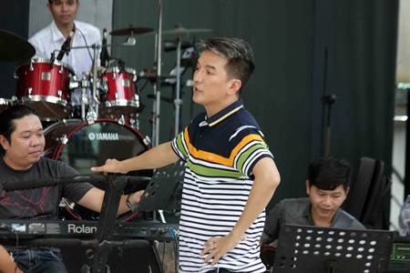 Andrea, Kim Tuyến, Anh Đức tập hát cùng Đàm Vĩnh Hưng