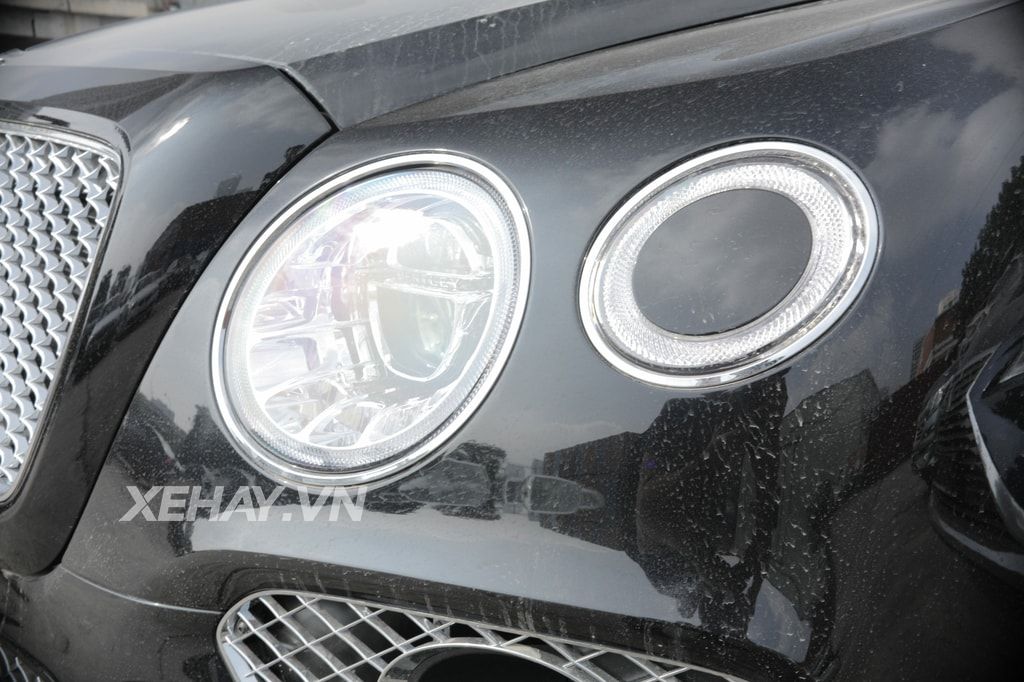 Thêm một chiếc Bentley Bentayga First Edition 