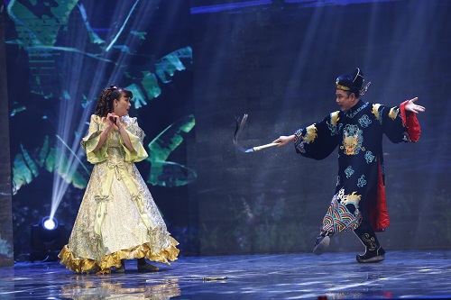 Gala Cười 2017: Quang Thắng, Xuân Bắc lạ lẫm trong hình hài của thành viên ban nhạc Modern Taking