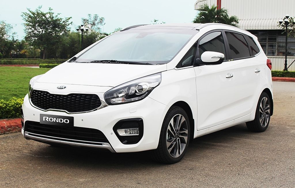 Kia Rondo 2017 ra mắt thị trường Việt với giá từ 654 triệu đồng