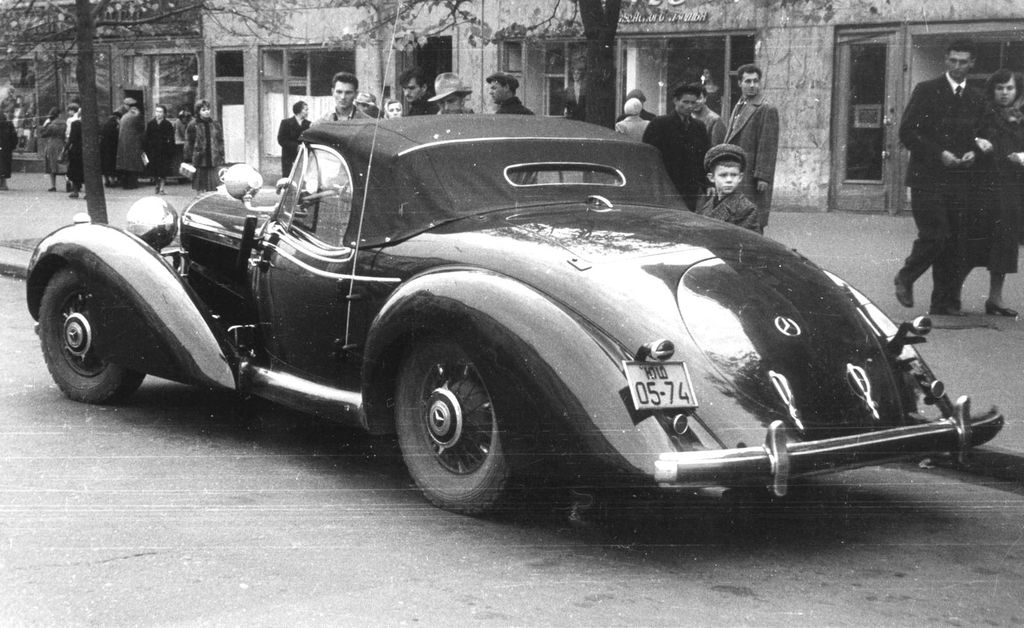 Điều gì làm nên mức giá 8 triệu đô của xe cổ Mercedes?