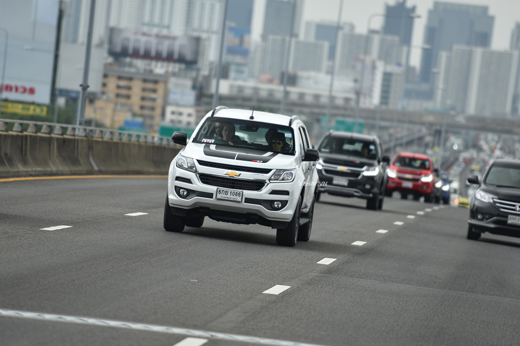 [ĐÁNH GIÁ XE] Trải nghiệm Chevrolet Colorado Centennial tại xứ sở bán tải