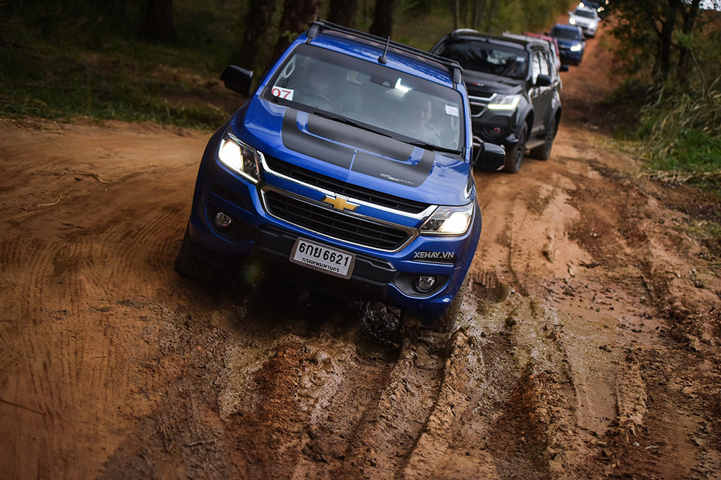 [ĐÁNH GIÁ XE] Trải nghiệm Chevrolet Colorado Centennial tại xứ sở bán tải
