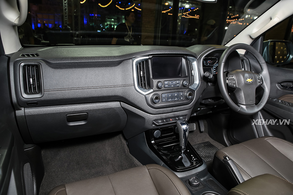 [ĐÁNH GIÁ XE] Trải nghiệm Chevrolet Colorado Centennial tại xứ sở bán tải