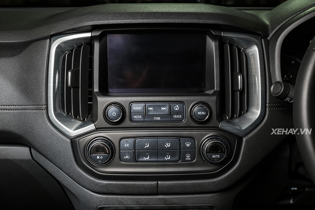 [ĐÁNH GIÁ XE] Trải nghiệm Chevrolet Colorado Centennial tại xứ sở bán tải