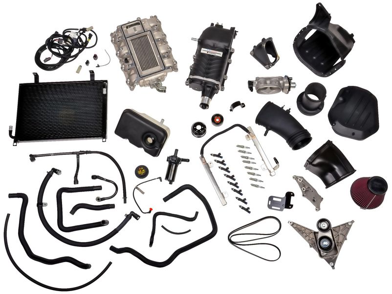 Ford ra mắt các bộ phận Ford Performance dành cho Focus ST / RS và Mustang