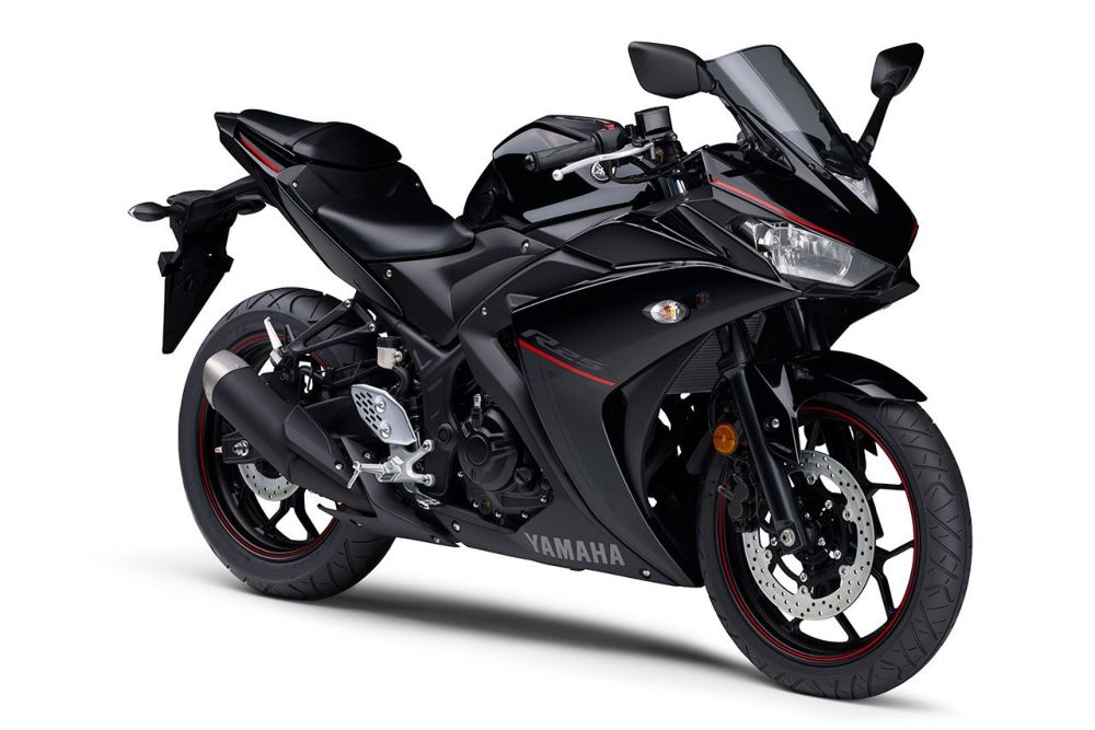 Yamaha YZF-R25 2018 bổ sung màu sắc mới, giá từ 94 triệu VNĐ