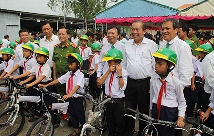 Học viện CSND tổ chức chương trình thiện nguyện tại huyện Cần Giuộc
