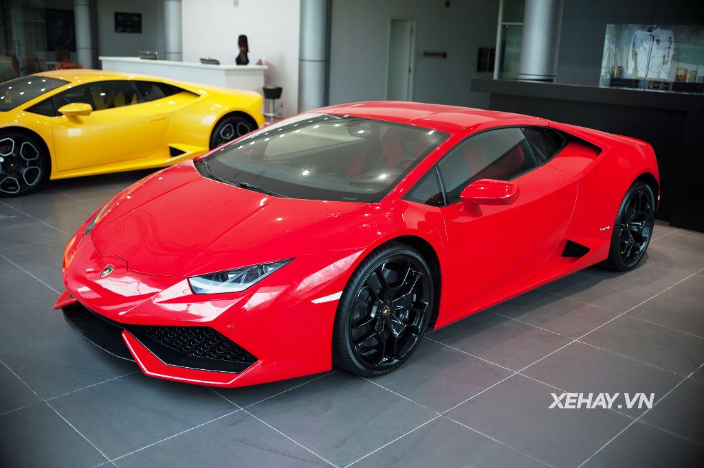 Khám phá Lamborghini Huracan LP610-4 màu đỏ đầu tiên tại Việt Nam