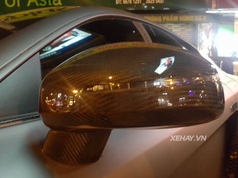 Bắt gặp Audi R8 V8 độ tăng áp độc nhất Việt Nam xuống phố trong đêm