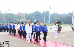 1.000 cán bộ, đoàn viên ưu tú viếng Lăng Chủ tịch Hồ Chí Minh