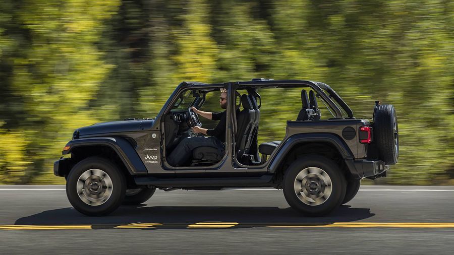 Biểu tượng off-road Jeep Wrangler 2018 JL 2018 sẽ có giá bán chỉ từ 613 triệu VNĐ