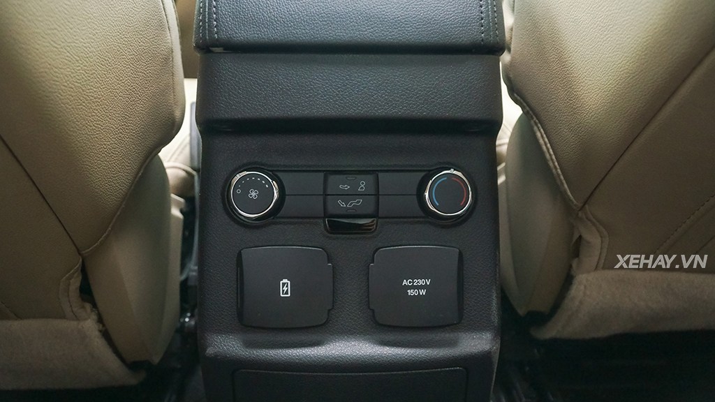 [ĐÁNH GIÁ XE] Ford Explorer Limited 2017 - Ngập tràn công nghệ và tiện nghi