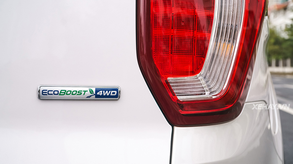 [ĐÁNH GIÁ XE] Ford Explorer Limited 2017 - Ngập tràn công nghệ và tiện nghi