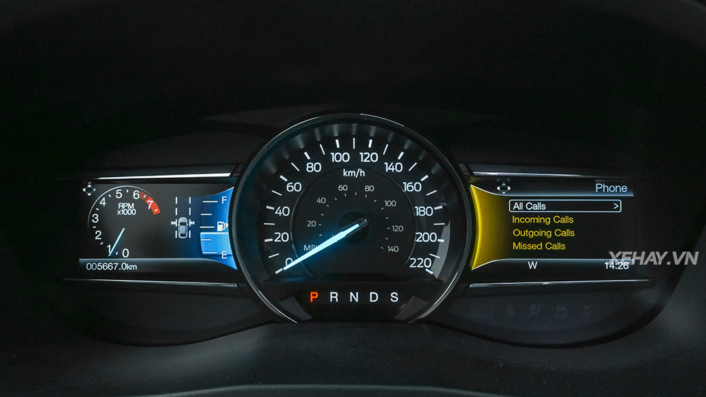 [ĐÁNH GIÁ XE] Ford Explorer Limited 2017 - Ngập tràn công nghệ và tiện nghi