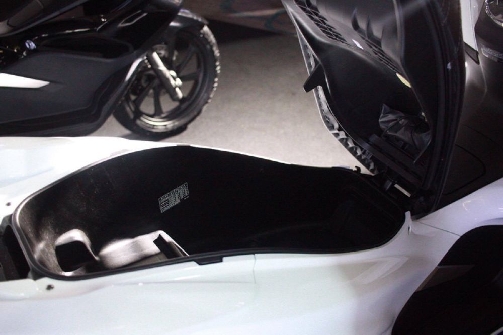 Honda PCX 2018 bổ sung công nghệ ABS ra mắt tại Đông Nam Á