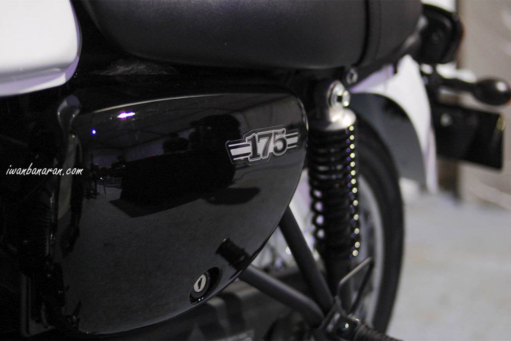 Kawasaki W175 sẽ có mặt tại Việt Nam vào tháng 1/2018, giá từ 66 triệu đồng