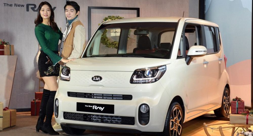 Xe gia đình Kia Ray 2018 trình làng, giá từ 253 triệu VNĐ
