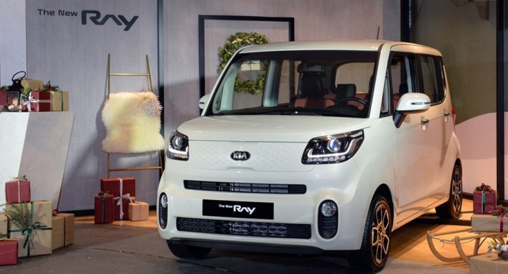Xe gia đình Kia Ray 2018 trình làng, giá từ 253 triệu VNĐ