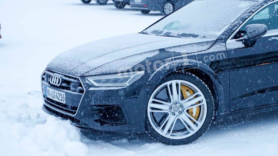 Audi đem RS7 chạy thử nghiệm dưới tuyết?