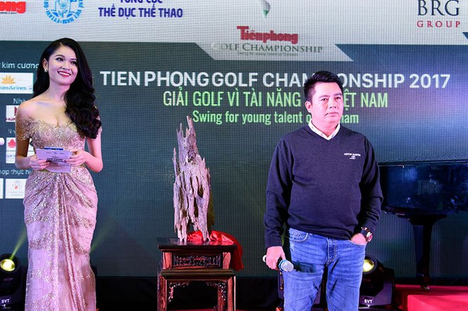 Lộ diện chủ nhân khối trầm hương 210 triệu tại Golf Tiền Phong Championship - ảnh 6