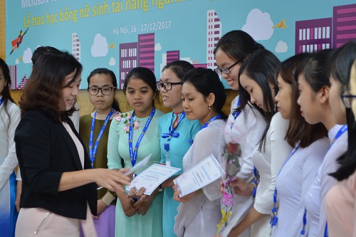 80 sinh viên nhận học bổng Microsoft YouthSpark