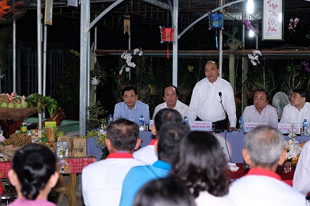 Thủ tướng thăm mô hình Hội quán của nông dân Đồng Tháp