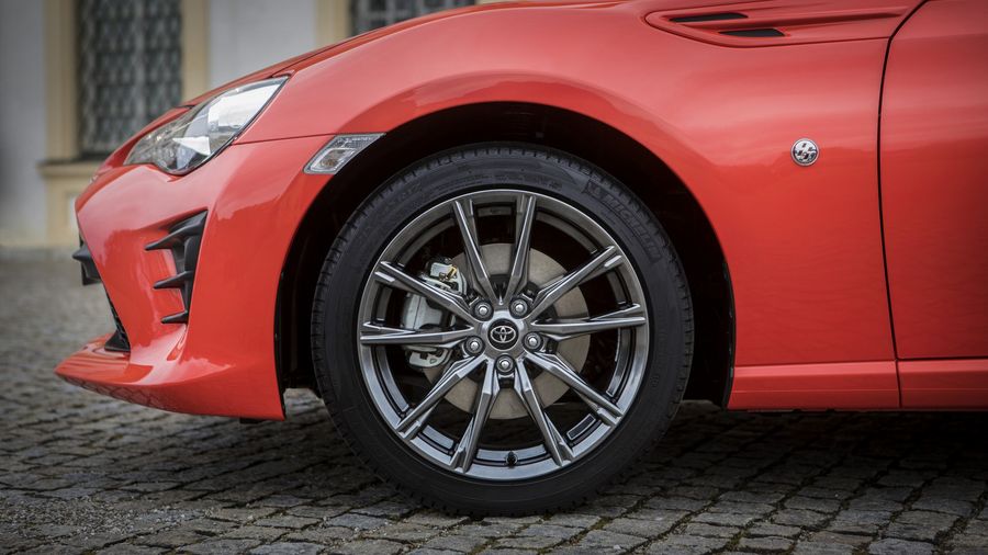 Toyota 86 GT 2018 chuẩn bị cập bến Hoa Kỳ với nhiều trang bị hơn