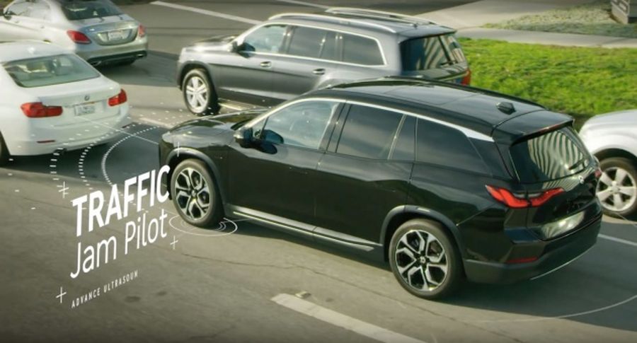 SUV điện Nio ES8 mạnh 643 mã lực, phạm vi lái 352km có giá rẻ gần bằng một nửa Tesla Model X
