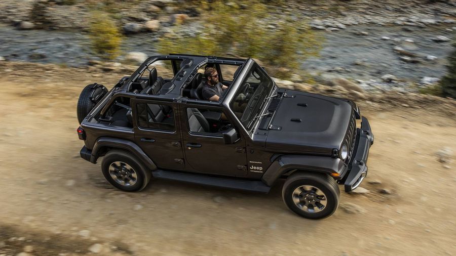 Chiếc Jeep Wrangler JL 2018 đắt nhất có giá 1,3 tỷ VNĐ