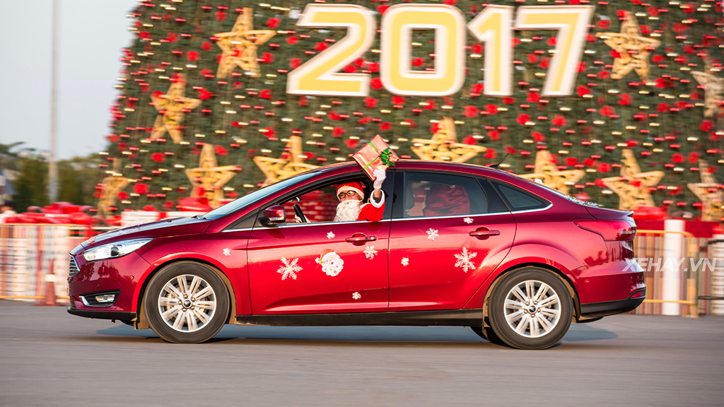Năm nay ông già Noel cưỡi 