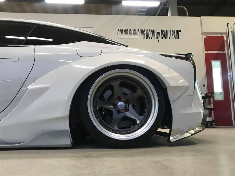 Lexus LC 500 mới 