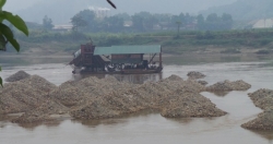 Yên Bái: 9 doanh nghiệp khai thác cát sỏi bị yêu cầu tạm dừng hoạt động