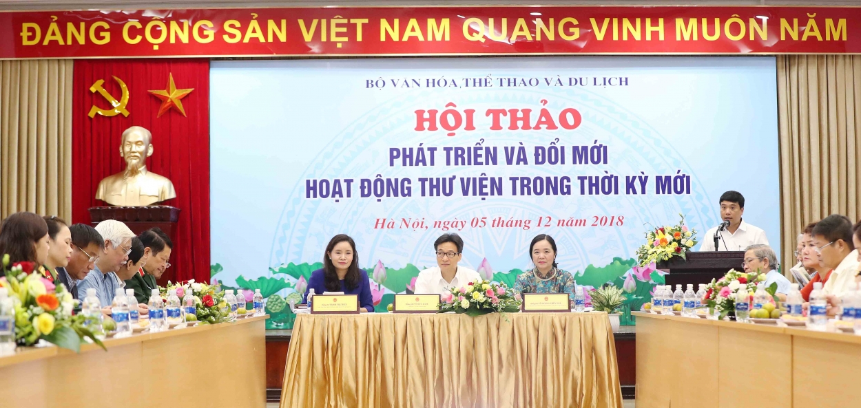 Các đại biểu tham dự hội thảo