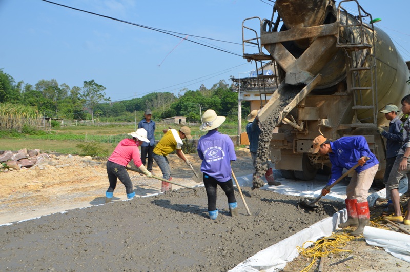 Móng Cái đẩy nhanh tiến độ thi công đường xuyên đảo Vĩnh Thực, Vĩnh Trung