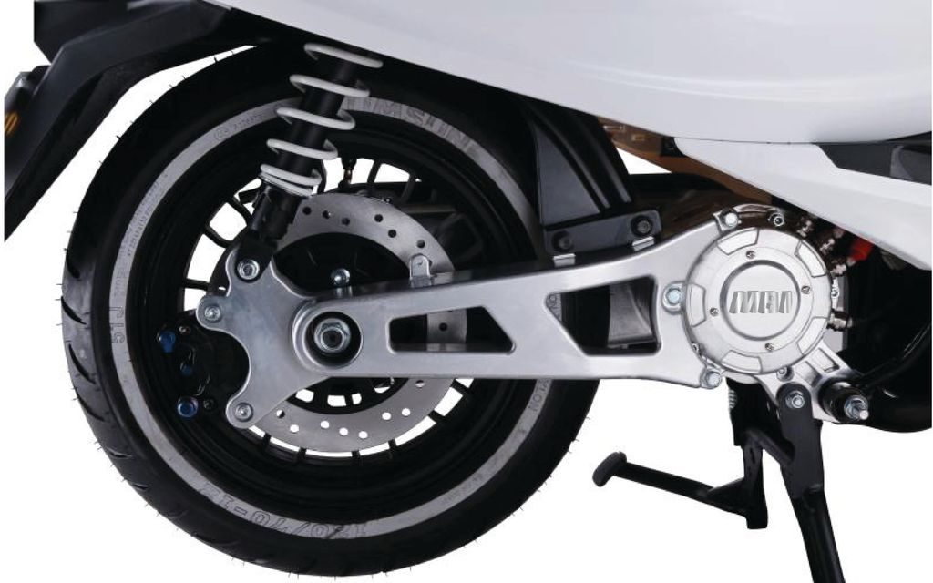 Mẫu xe thể thao mạnh mẽ có tên mã là “Model C”