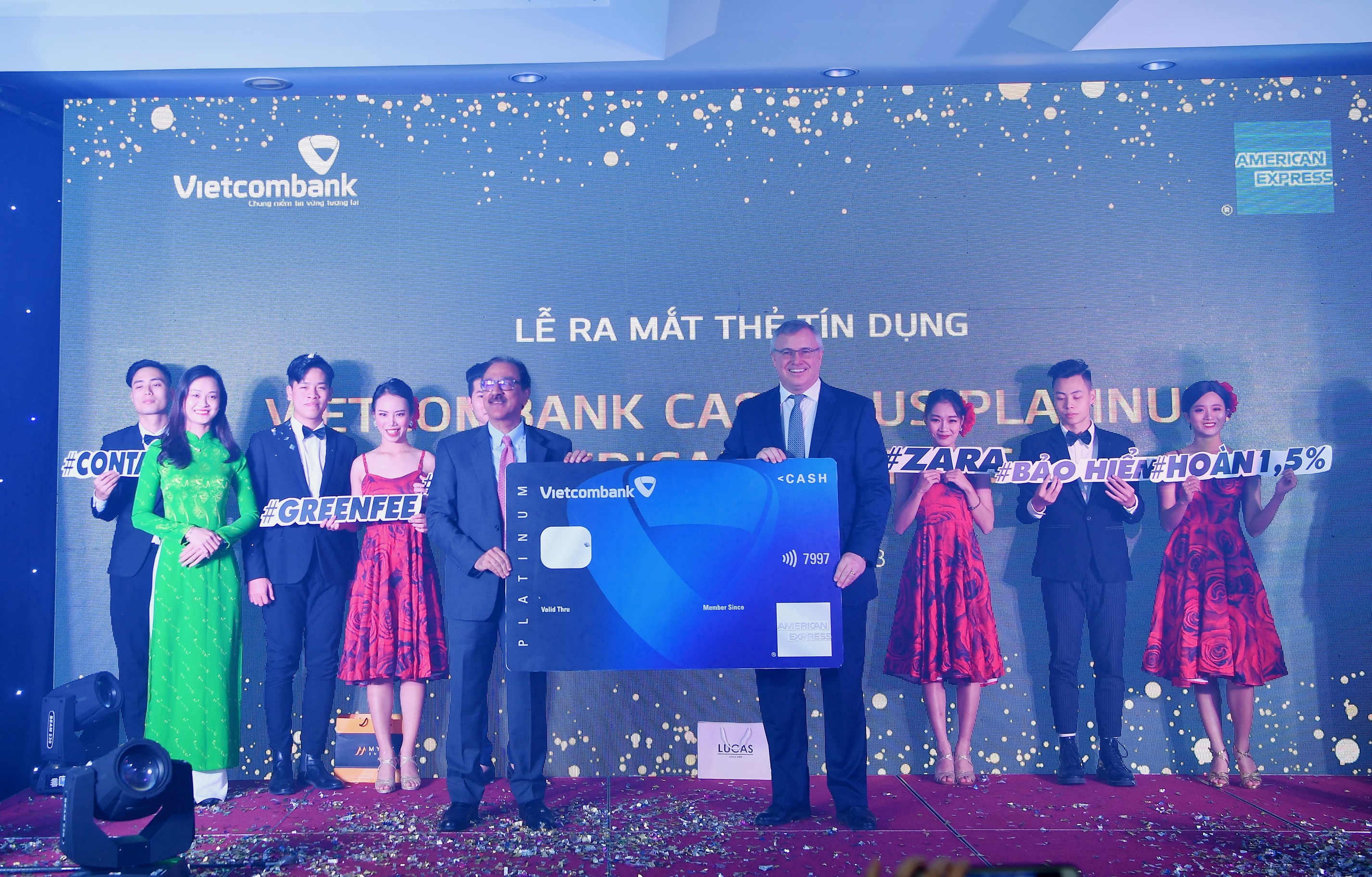 Vietcombank và American Express ra mắt thẻ cao cấp ưu đãi hoàn tiền không giới hạn