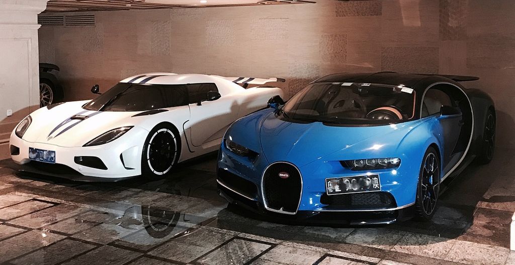 Hai siêu phẩm Bugatti Chiron và Koenigsegg Agera R cùng thuộc sở hữu của thiếu gia Trung Quốc