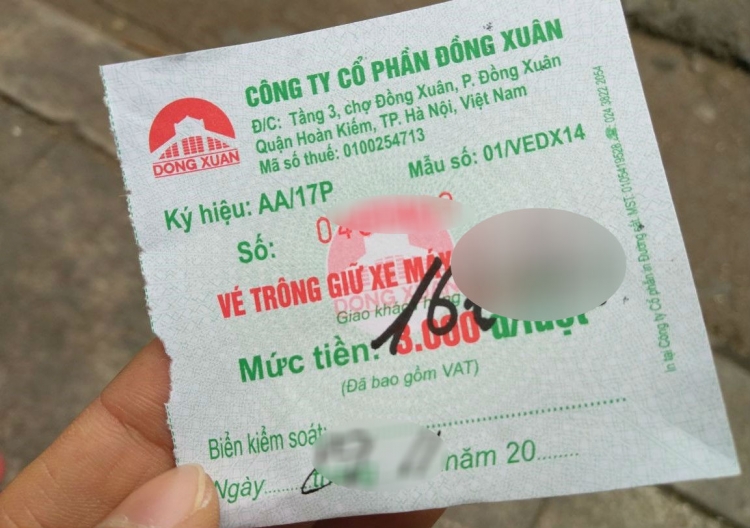 Vé trông xe chợ Đồng Xuân chỉ để