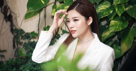 Hoa hậu Phan Hoàng Thu dạy catwalk cho gần 300 mẫu nhí Hà thành