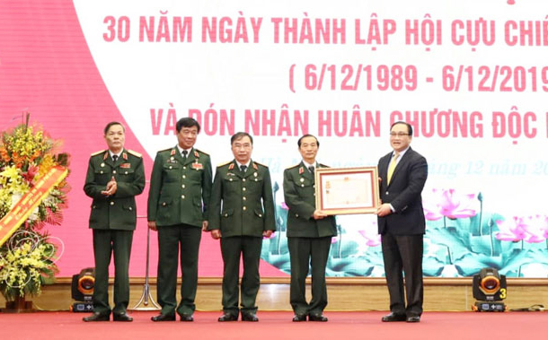 Hội Cựu chiến binh thành phố Hà Nội đón nhận Huân chương Độc lập hạng Nhì