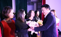 Chung khảo “Liên hoan hát tiếng Anh thành phố Hà Nội lần thứ XXI”