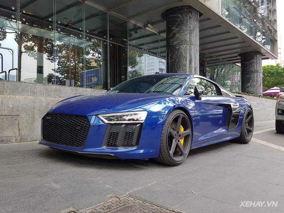 Audi R8 V10 Plus hàng hiếm với 