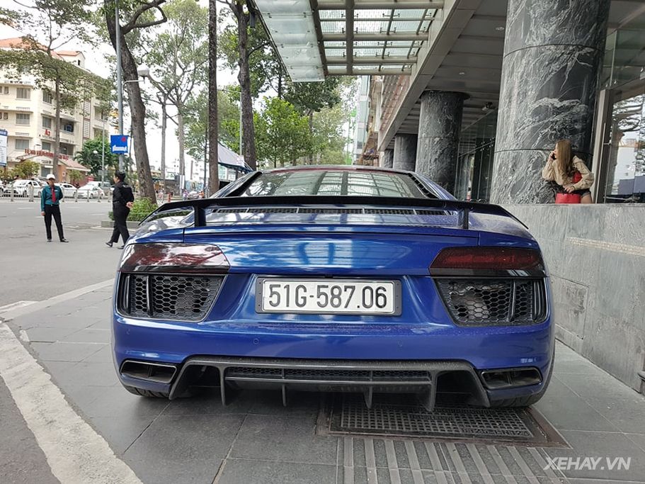 Audi R8 V10 Plus hàng hiếm với 