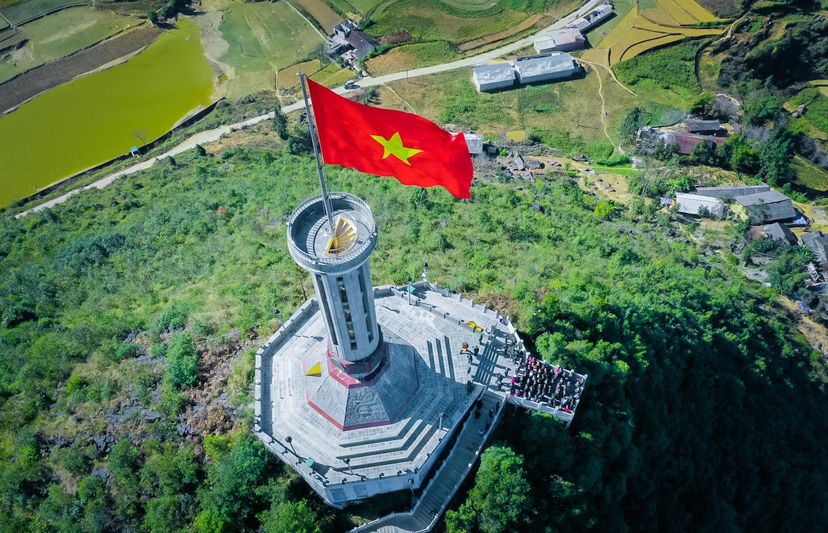 Những ký ức không thể quên trong hành trình 1.000km lịch sử